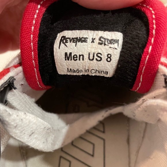 Revenge x Storm – Red - Picture 8 of 8